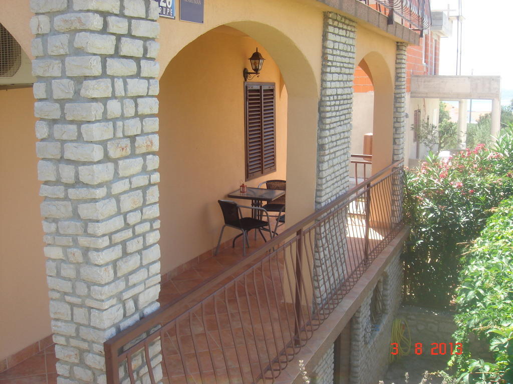 Apartments Renata Primošten Pokoj fotografie